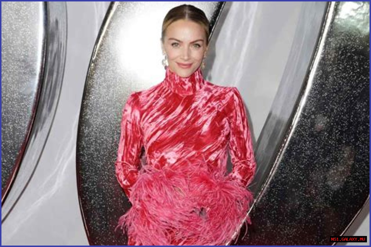 Unraveling The Trend: Leanne Hainsby And Her Iconic Neck Bandana